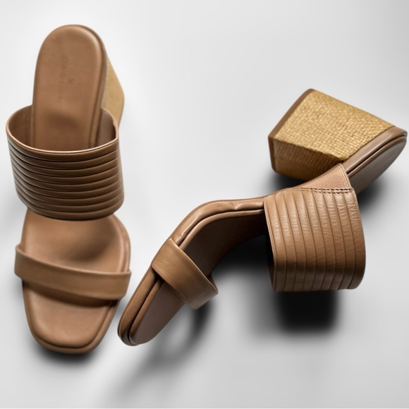 NWOB Calson Faux Tan Leather Straw Block Heel Slides - Women's 10 M - Picture 1 of 3